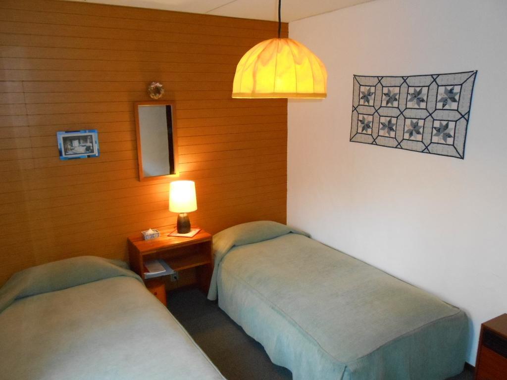 Pension Nugget Inn Hakuba Szoba fotó