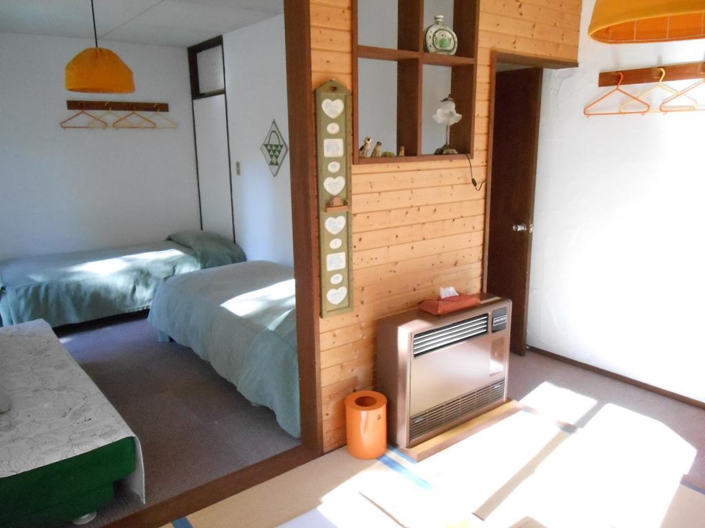 Pension Nugget Inn Hakuba Szoba fotó